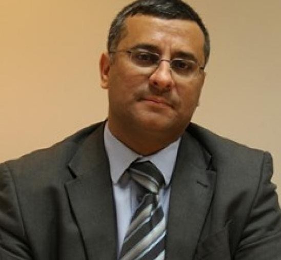 فراس أبو هلال