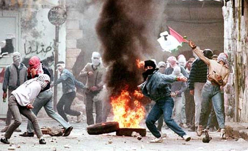 ما بقي من تلك الأيام.. نظرة في القطيعة مع الانتفاضة الأولى - ساري عرابي - فلسطين اليوم