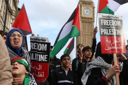 بينما تحاول «إسرائيل» تشويهها.. أجيال جديدة تفتح عينيها على الحقيقة - رشا فرحات – الرسالة نت