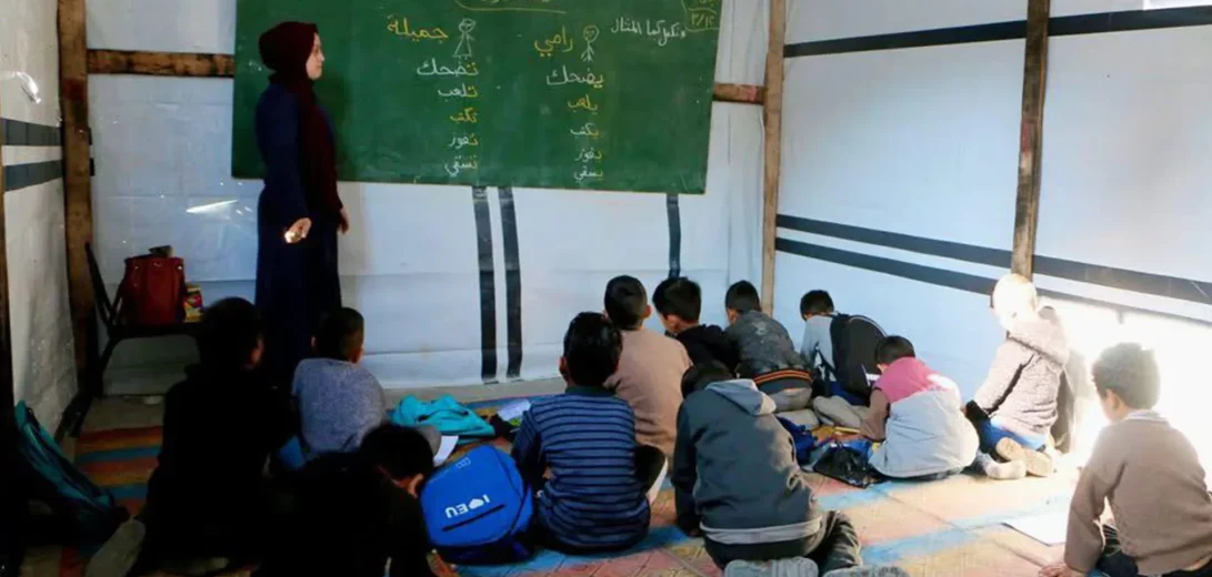 رسالة واجبة إلى المعلم الفلسطيني في غزة - مجدي برهوم – الرسالة نت